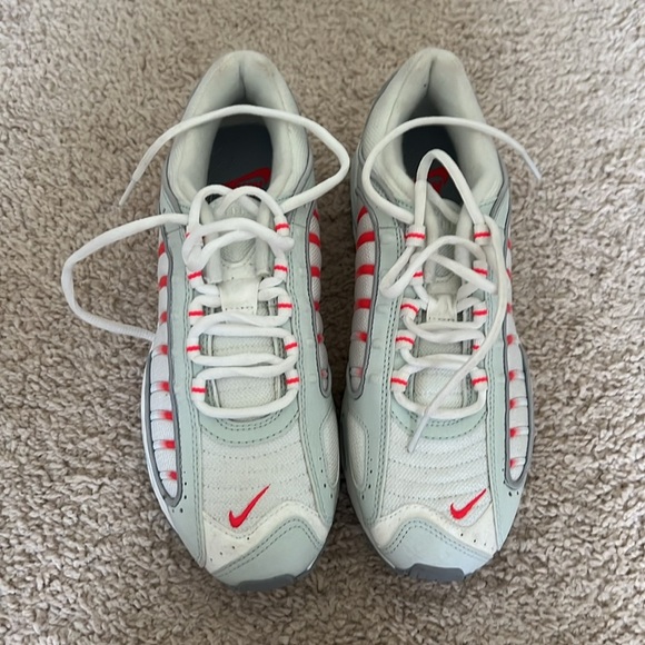 Men’s Nike Tailwind IV - Picture 2 of 8